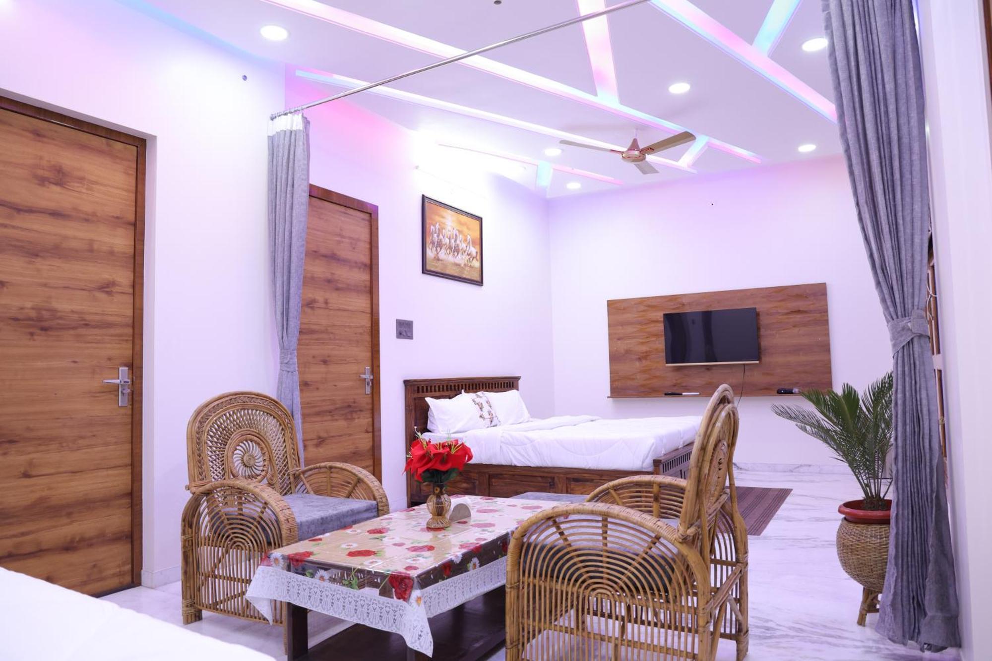 Amritam Palace A Luxury Ac Home Stay Ringas Экстерьер фото