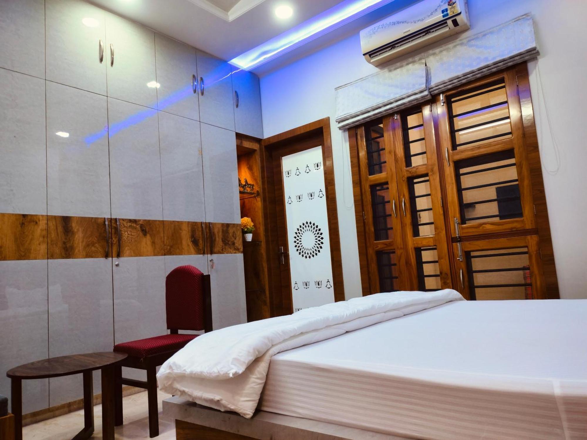 Amritam Palace A Luxury Ac Home Stay Ringas Экстерьер фото